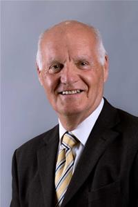 Profile image for Councillor Roger Stead
